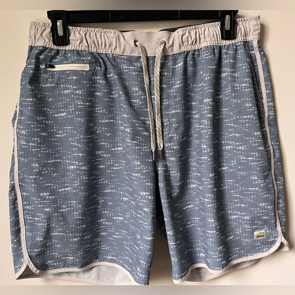 Vuori Men’s Blue Patterned Swim Board Shorts